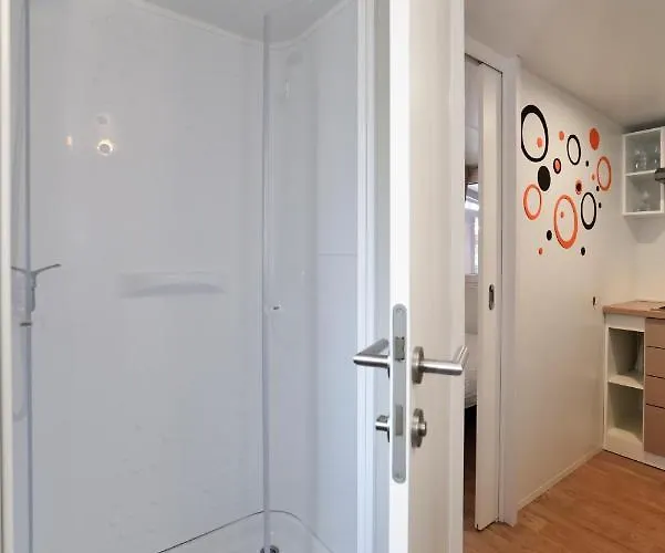 Mobile Posidonija Biograd Na Moru