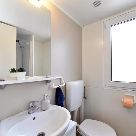 Mobile Posidonija * Biograd Na Moru