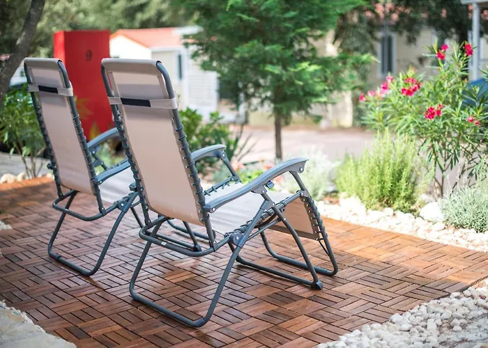 Campingplads Mobile Posidonija Biograd Na Moru