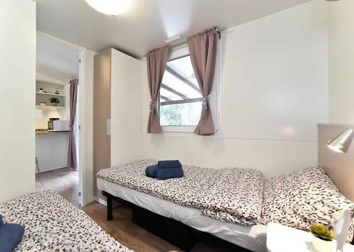 Mobile Posidonija ביוגראד נה מורו