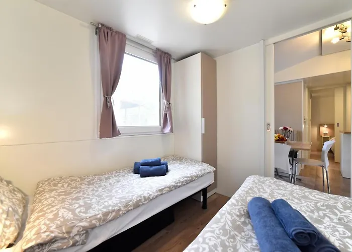 Campingplads Mobile Posidonija Biograd Na Moru